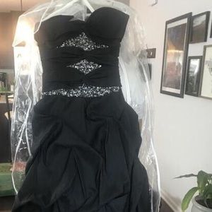 Black strapless prom dress